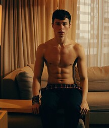 MATHEUS HENK - BRAZILIAN MODEL 617949e993321.jpeg