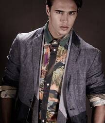 LUCAS MEDEIROS - BRAZILIAN MODEL 617ab54b015f7.jpg