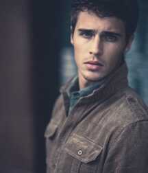 LUCAS MEDEIROS - BRAZILIAN MODEL 617ab55031d3f.jpg