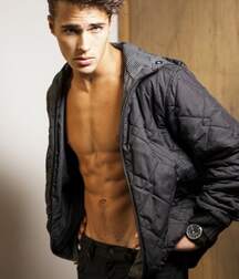 LUCAS MEDEIROS - BRAZILIAN MODEL 617ab569b6d5c.jpg
