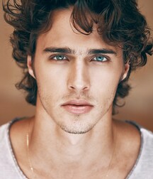 LUCAS MEDEIROS - BRAZILIAN MODEL 617ab5a8d3a31.jpg