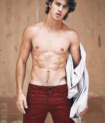 LUCAS MEDEIROS - BRAZILIAN MODEL 617ab5ae0a362.jpg