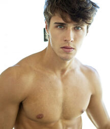 LUCAS MEDEIROS - BRAZILIAN MODEL 617ab5ba8ca5a.jpg