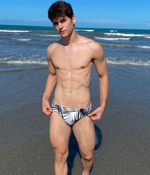 LUCAS MEDEIROS - BRAZILIAN MODEL 617ab5d3c5dd0.jpg
