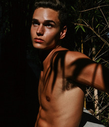 TREVOR MITCHELL - CUTE MODEL 617ab6766b477.jpg