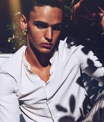 TREVOR MITCHELL - CUTE MODEL 617ab67f5c355.jpg
