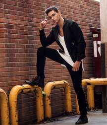 TREVOR MITCHELL - CUTE MODEL 617ab68b8e2e1.jpg