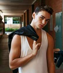 TREVOR MITCHELL - CUTE MODEL 617ab6906bc77.jpg