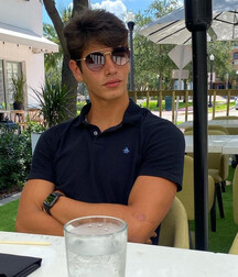 SERGIO PERDOMO - COLOMBIAN MODEL 617e257a94c02.jpg