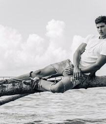 SERGIO PERDOMO - COLOMBIAN MODEL 617e258e153e2.jpg