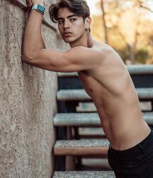 SERGIO PERDOMO - COLOMBIAN MODEL 617e259f56dc4.jpg