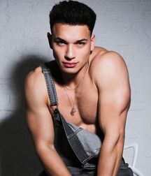 DANI OSPINA - SPANISH MODEL 617fda1d70f92.jpg