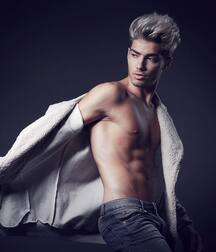 REMI BAKER - FRENCH MODEL 6185710f8b1c8.jpg