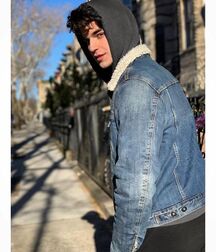 JOSHUA HONEYCUTT - AMERICAN MODEL 6187e95ea061c.jpg