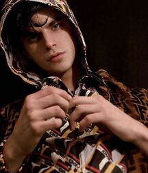 JOSHUA HONEYCUTT - AMERICAN MODEL 6187e96c97272.jpg