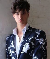 JOSHUA HONEYCUTT - AMERICAN MODEL 6187e97b04b04.jpg