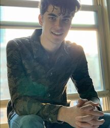 JOSHUA HONEYCUTT - AMERICAN MODEL 6187e994859c8.jpg