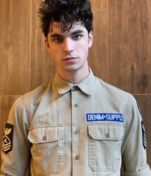 JOSHUA HONEYCUTT - AMERICAN MODEL 6187e99ed294f.jpg
