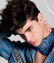 JOSHUA HONEYCUTT - AMERICAN MODEL 6187e9b050f41.jpg