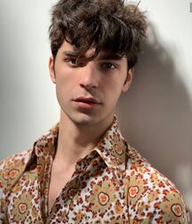 JOSHUA HONEYCUTT - AMERICAN MODEL 6187e9c352206.jpg
