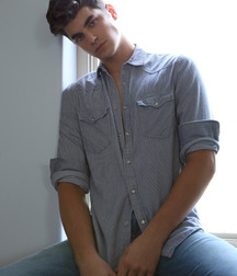 JOSHUA HONEYCUTT - AMERICAN MODEL 6187e9f669bb5.jpg