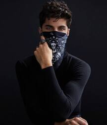 JOSHUA HONEYCUTT - AMERICAN MODEL 6187ea0ba68bd.jpg
