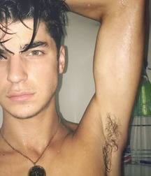 JOSHUA HONEYCUTT - AMERICAN MODEL 6187ea18ae2f4.jpg