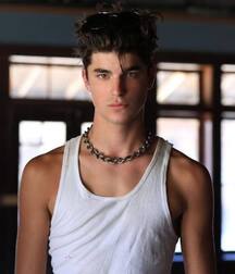 JOSHUA HONEYCUTT - AMERICAN MODEL 6187ea305c709.jpg
