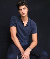 JOSHUA HONEYCUTT - AMERICAN MODEL 6187ea3916ee1.jpg