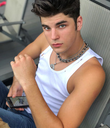 JOSHUA HONEYCUTT - AMERICAN MODEL 6187ea4879970.jpg