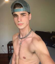 JOSHUA HONEYCUTT - AMERICAN MODEL 6187ea5a5e4c3.jpg