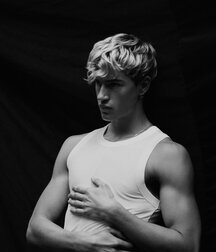 ALEX RENDELL - AUSTRALIAN MODEL 618bcda50439f.jpg