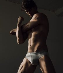 IAGO BOTELHO - BRAZILIAN MODEL 618e6f0c83348.jpg
