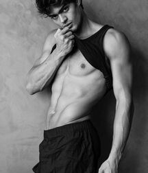 IAGO BOTELHO - BRAZILIAN MODEL 618e6f66d9fa1.jpg