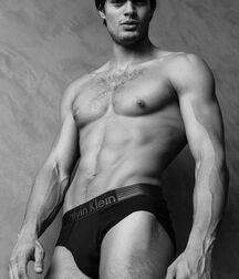 IAGO BOTELHO - BRAZILIAN MODEL 618e6f6a7f4c9.jpg