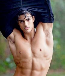 IAGO BOTELHO - BRAZILIAN MODEL 618e6fc715fd5.jpg