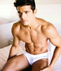 EDILSON NASCIMENTO - BRAZILIAN MODEL 6190d8abc46b1.jpg