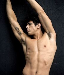 EDILSON NASCIMENTO - BRAZILIAN MODEL 6190d8b12179a.jpg