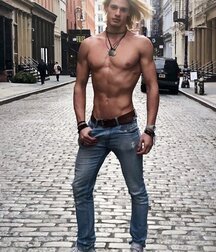 RADU IONUT - ROMANIAN MODEL 619275dd2273e.jpg