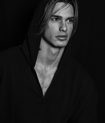 RADU IONUT - ROMANIAN MODEL 61927642aa7f7.jpg
