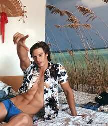 RADU IONUT - ROMANIAN MODEL 6192767477609.jpg