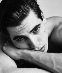 MARCO BELLOTTI - ITALIAN FASHION MODEL 6198c7a8320c3.jpg