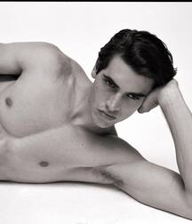 MARCO BELLOTTI - ITALIAN FASHION MODEL 6198c8303407b.jpg