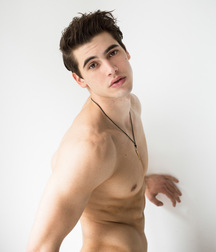 MARCO BELLOTTI - ITALIAN FASHION MODEL 6198c8651ec3f.jpg