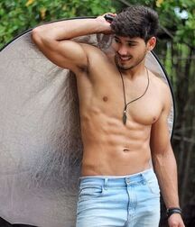 RAMON CECCARELLI - BRAZILIAN MODEL 619a6af621bd3.jpg