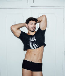 RAMON CECCARELLI - BRAZILIAN MODEL 619a6b327f0fd.jpg