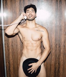RAMON CECCARELLI - BRAZILIAN MODEL 619a6b59b5f02.jpg