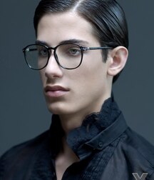 ALEND KING - AUSTRIAN MALE MODEL 619a6cf7eb77e.jpg