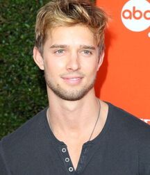 DREW VAN ACKER - AMERICAN MODEL