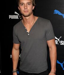 DREW VAN ACKER - AMERICAN MODEL 619bac19122cb.jpg
